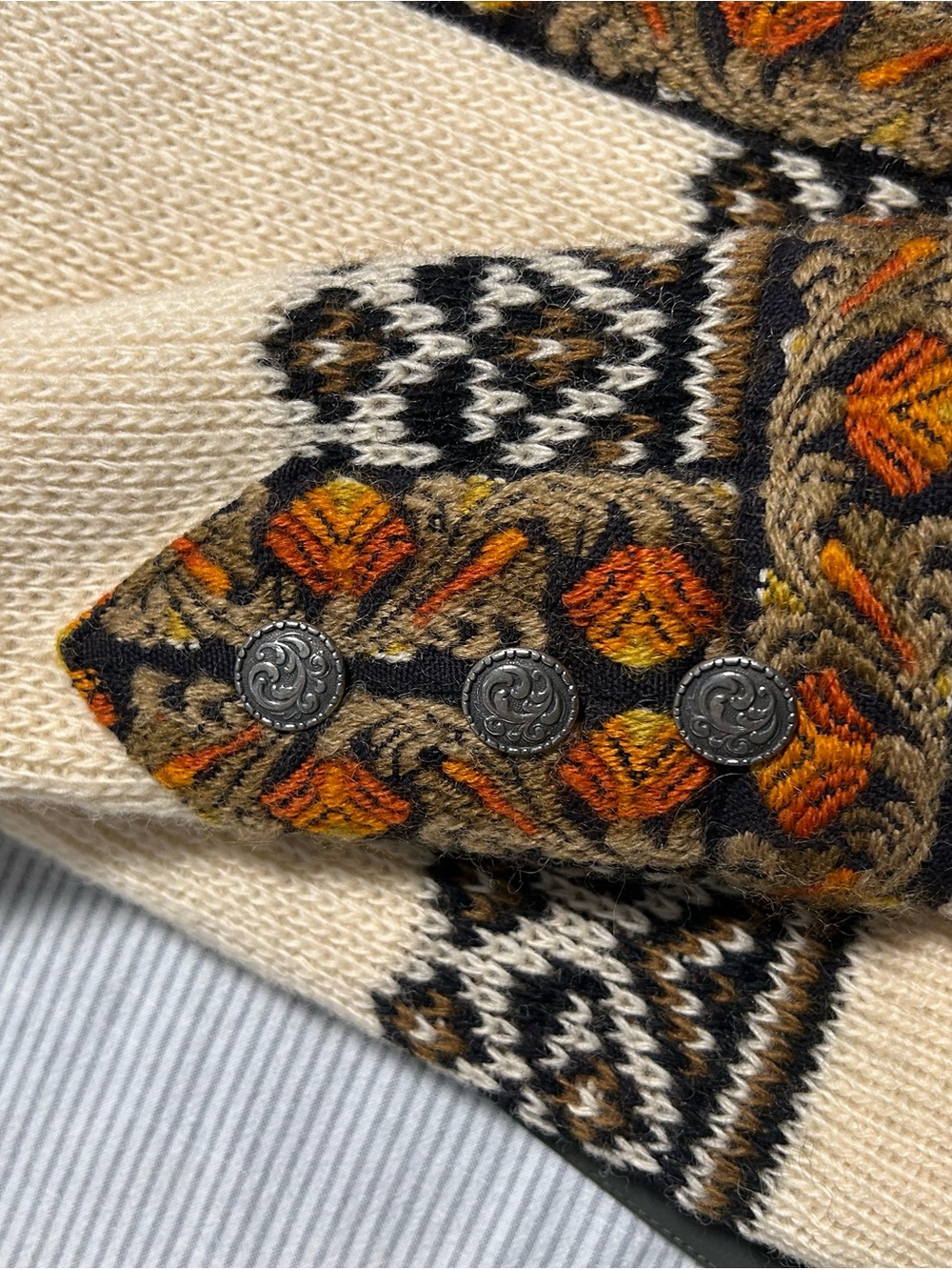 Norwegian Cream Fair Isle Knit Cardigan with Black and Orange Trim - Vintage - Picture 6 of 7